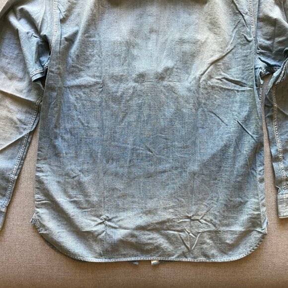 Ralph Lauren Vintage Men's Light Chambray Workshirt size Medium - Picture 14 of 16
